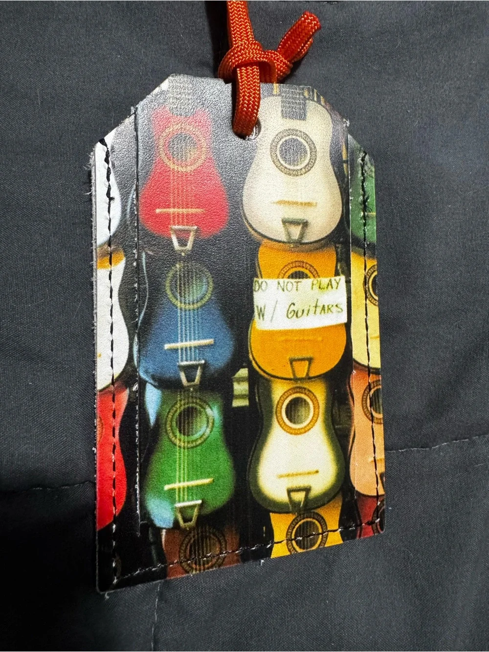 Leather Guitar-Print Luggage Tag - Multicolor